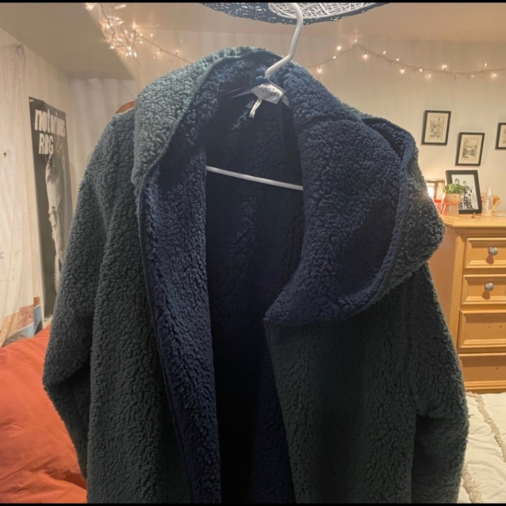 Urban outfitters reversible Sherpa jacket